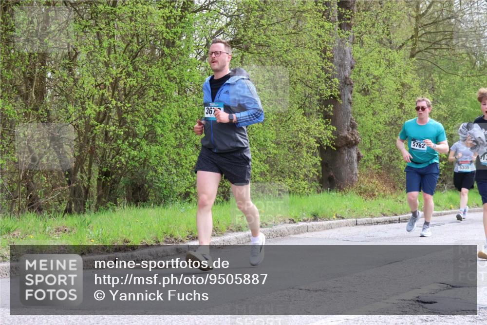 12.04.2026 - 45. Internationalen Wilhelmsburger Insellauf Yannick Fuchs http://msf.ph/oto/9505887 12.04.2026 12:58:41 Laufen 367, 5762, 5305 meine-sportfotos.de