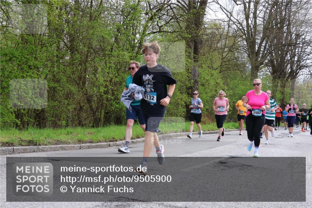 12.04.2026 - 45. Internationalen Wilhelmsburger Insellauf Yannick Fuchs http://msf.ph/oto/9505900 12.04.2026 12:58:44 Laufen 5132, 5305, 2742, 443, 2982, 201, 5830 meine-sportfotos.de