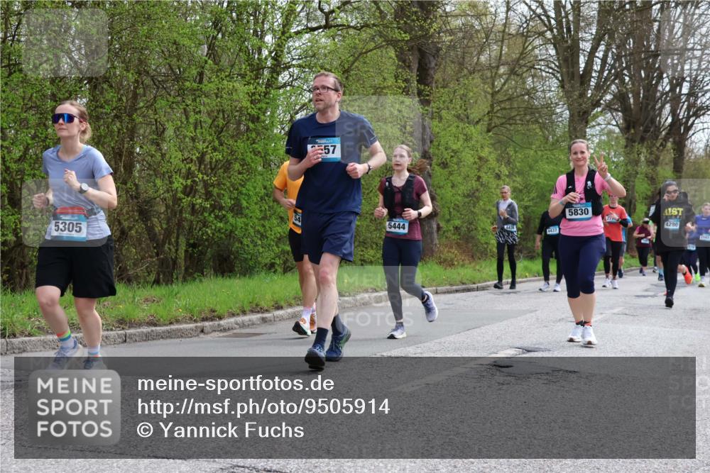 12.04.2026 - 45. Internationalen Wilhelmsburger Insellauf Yannick Fuchs http://msf.ph/oto/9505914 12.04.2026 12:58:48 Laufen 5305, 57, 5444, 4437, 5830, 4280, 1943 meine-sportfotos.de