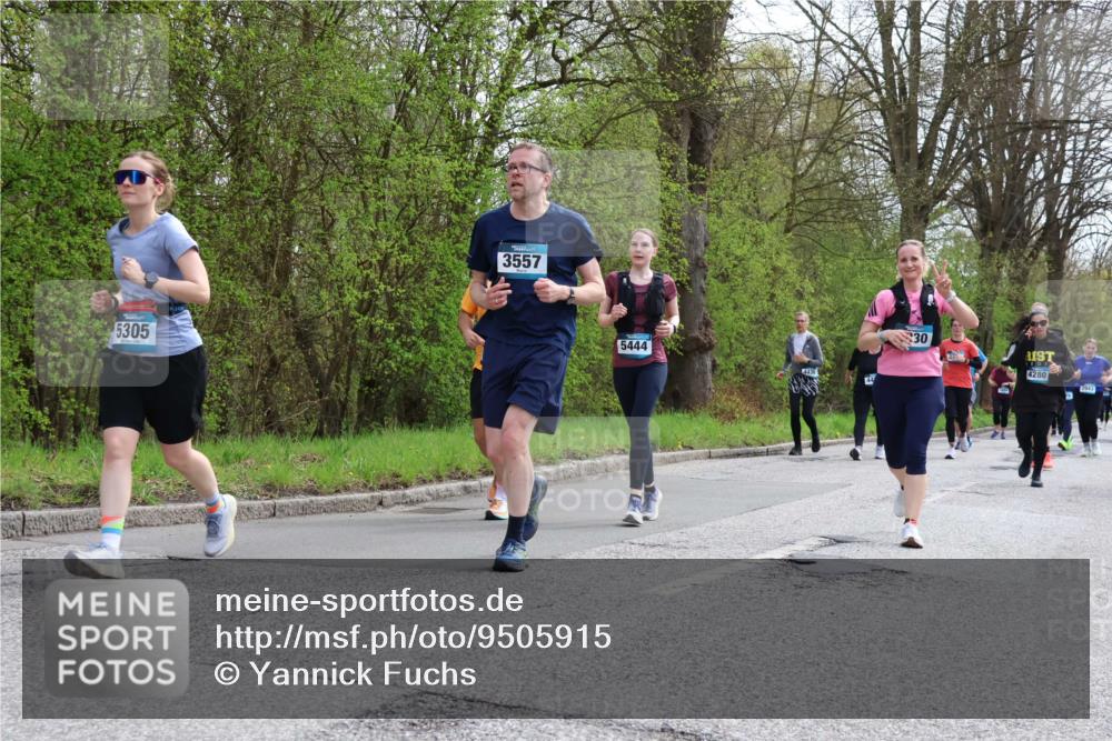 12.04.2026 - 45. Internationalen Wilhelmsburger Insellauf Yannick Fuchs http://msf.ph/oto/9505915 12.04.2026 12:58:48 Laufen 5305, 3557, 5444, 4436, 30, 4280 meine-sportfotos.de