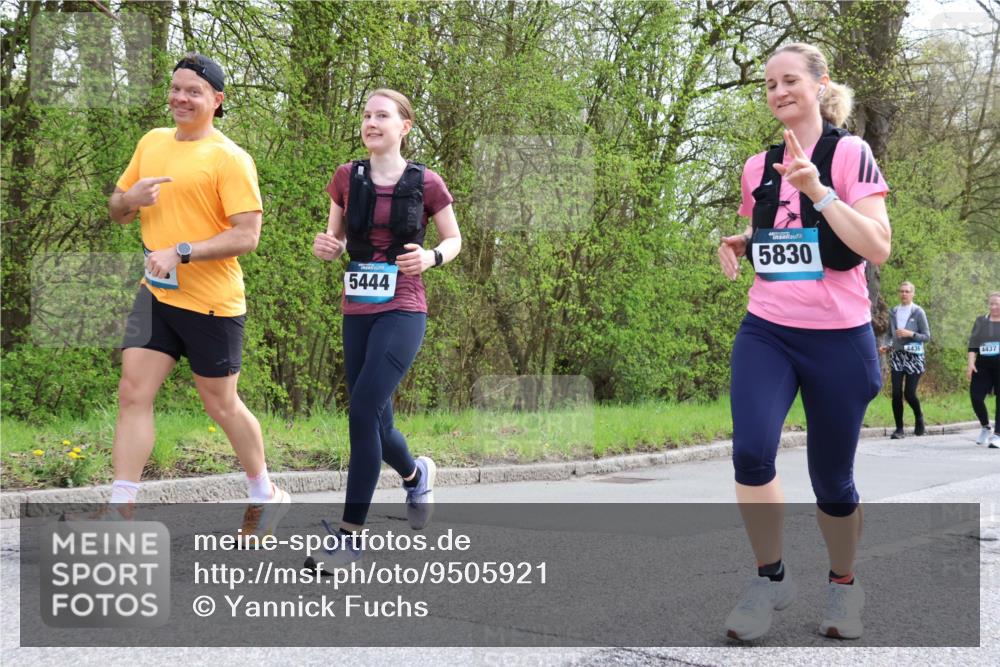 12.04.2026 - 45. Internationalen Wilhelmsburger Insellauf Yannick Fuchs http://msf.ph/oto/9505921 12.04.2026 12:58:49 Laufen 5444, 5830, 4436, 4437 meine-sportfotos.de