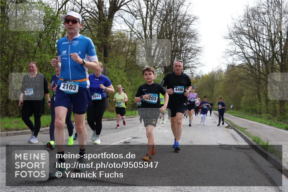12.04.2026 - 45. Internationalen Wilhelmsburger Insellauf Yannick Fuchs http://msf.ph/oto/9505947 12.04.2026 12:58:55 Laufen 4437, 2103, 2943, 2897, 203, 356, 4496 meine-sportfotos.de