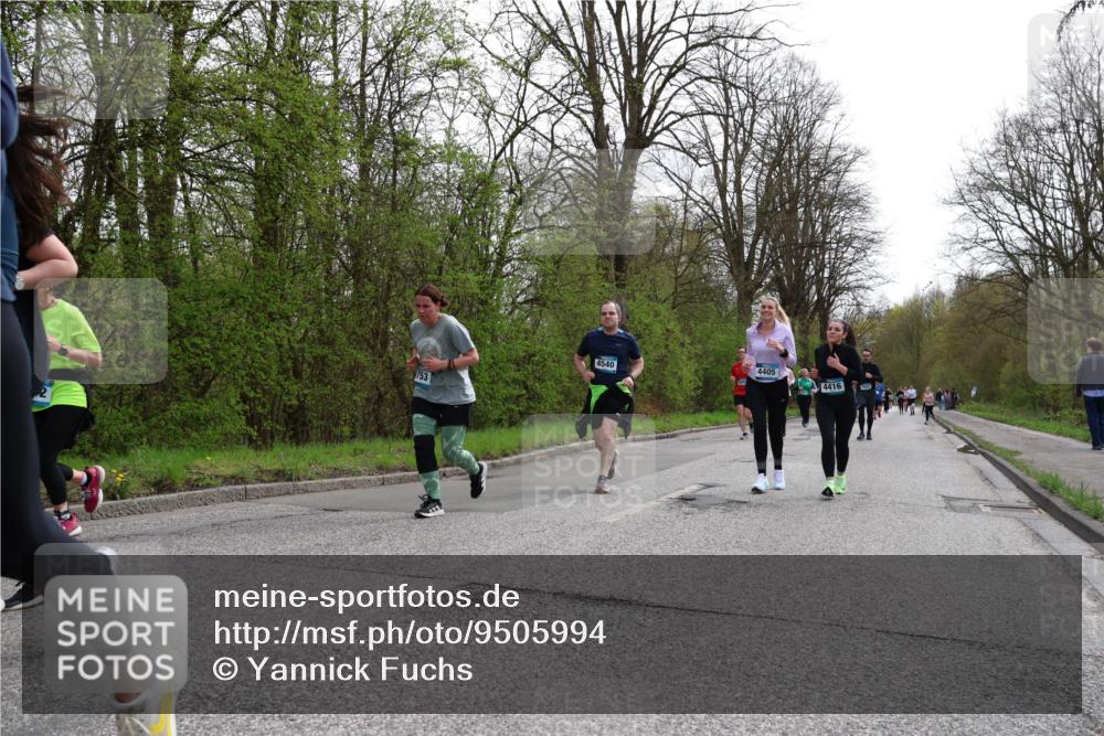 12.04.2026 - 45. Internationalen Wilhelmsburger Insellauf Yannick Fuchs http://msf.ph/oto/9505994 12.04.2026 12:59:04 Laufen 4540, 4405, 4416, 753 meine-sportfotos.de