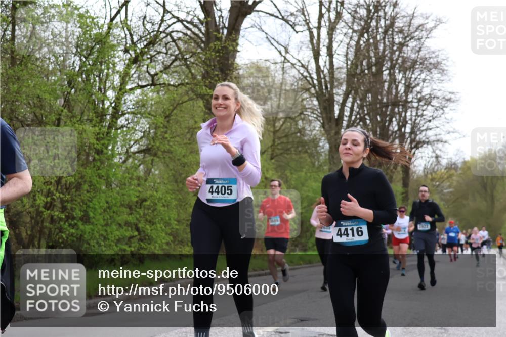 12.04.2026 - 45. Internationalen Wilhelmsburger Insellauf Yannick Fuchs http://msf.ph/oto/9506000 12.04.2026 12:59:05 Laufen 4405, 1949, 2538, 4416, 2922 meine-sportfotos.de