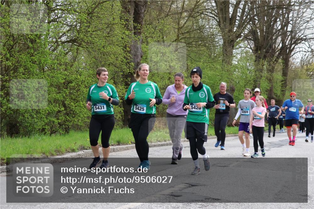 12.04.2026 - 45. Internationalen Wilhelmsburger Insellauf Yannick Fuchs http://msf.ph/oto/9506027 12.04.2026 12:59:11 Laufen 135, 5420, 5431, 5425, 5069, 50, 5776, 5494 meine-sportfotos.de