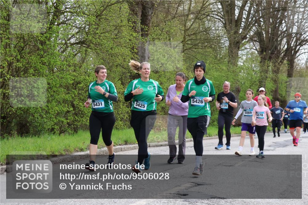 12.04.2026 - 45. Internationalen Wilhelmsburger Insellauf Yannick Fuchs http://msf.ph/oto/9506028 12.04.2026 12:59:11 Laufen 5426, 3135, 5776, 5431, 5425, 5069, 5078 meine-sportfotos.de