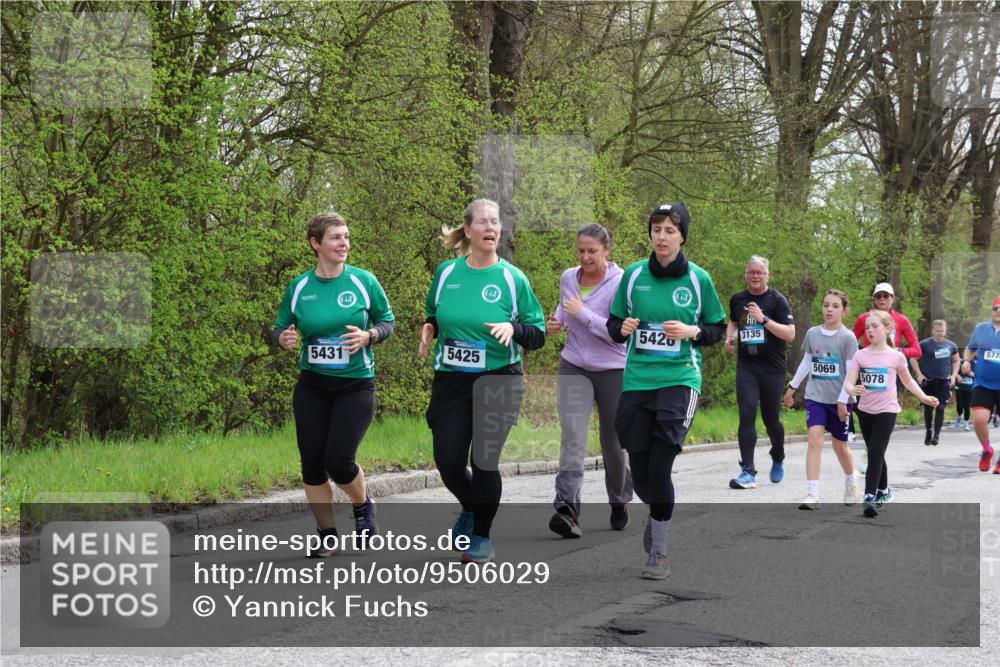 12.04.2026 - 45. Internationalen Wilhelmsburger Insellauf Yannick Fuchs http://msf.ph/oto/9506029 12.04.2026 12:59:12 Laufen 3135, 5426, 5431, 5425, 5069, 5078, 5770 meine-sportfotos.de