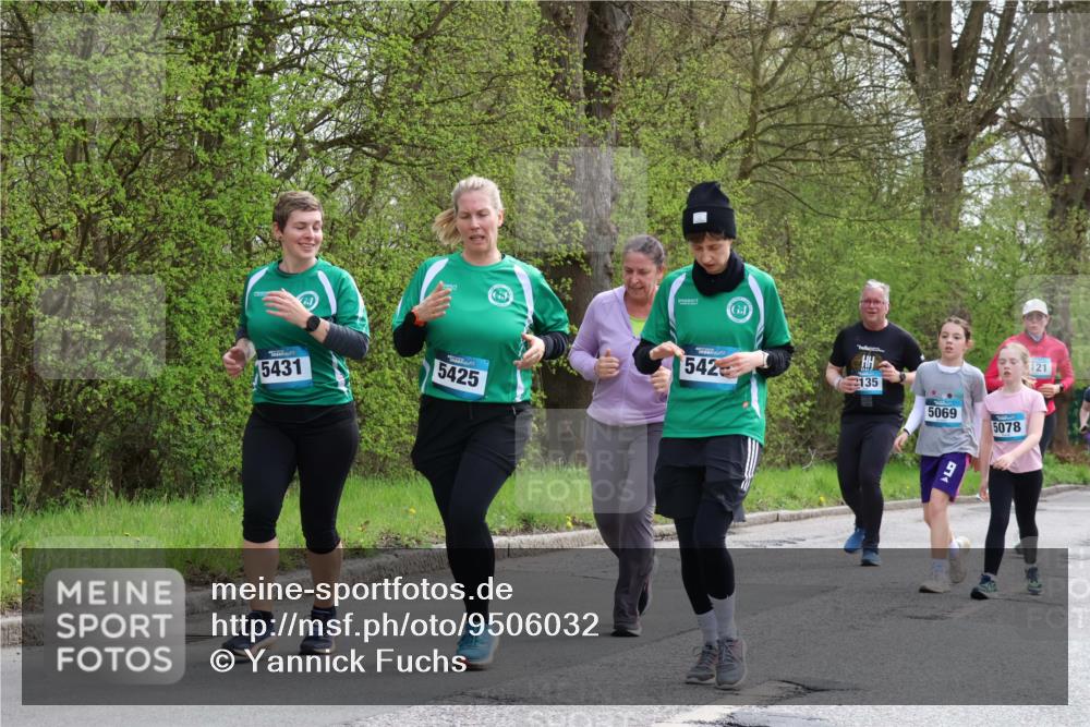 12.04.2026 - 45. Internationalen Wilhelmsburger Insellauf Yannick Fuchs http://msf.ph/oto/9506032 12.04.2026 12:59:12 Laufen 5431, 5425, 542, 135, 5069, 5078, 121 meine-sportfotos.de