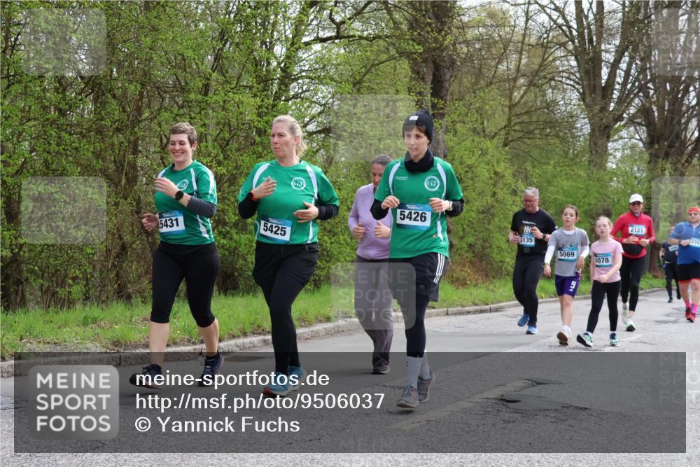 12.04.2026 - 45. Internationalen Wilhelmsburger Insellauf Yannick Fuchs http://msf.ph/oto/9506037 12.04.2026 12:59:13 Laufen 5431, 5425, 5426, 3135, 5069, 5078, 2121, 5776 meine-sportfotos.de