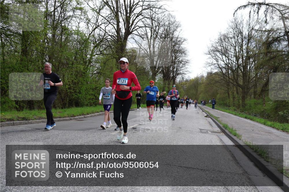 12.04.2026 - 45. Internationalen Wilhelmsburger Insellauf Yannick Fuchs http://msf.ph/oto/9506054 12.04.2026 12:59:17 Laufen 3135, 5069, 2121, 5776, 5494 meine-sportfotos.de