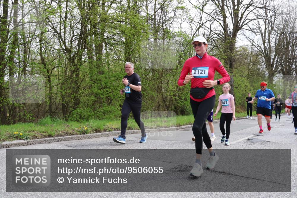 12.04.2026 - 45. Internationalen Wilhelmsburger Insellauf Yannick Fuchs http://msf.ph/oto/9506055 12.04.2026 12:59:17 Laufen 135, 2121, 5078, 5776, 549 meine-sportfotos.de