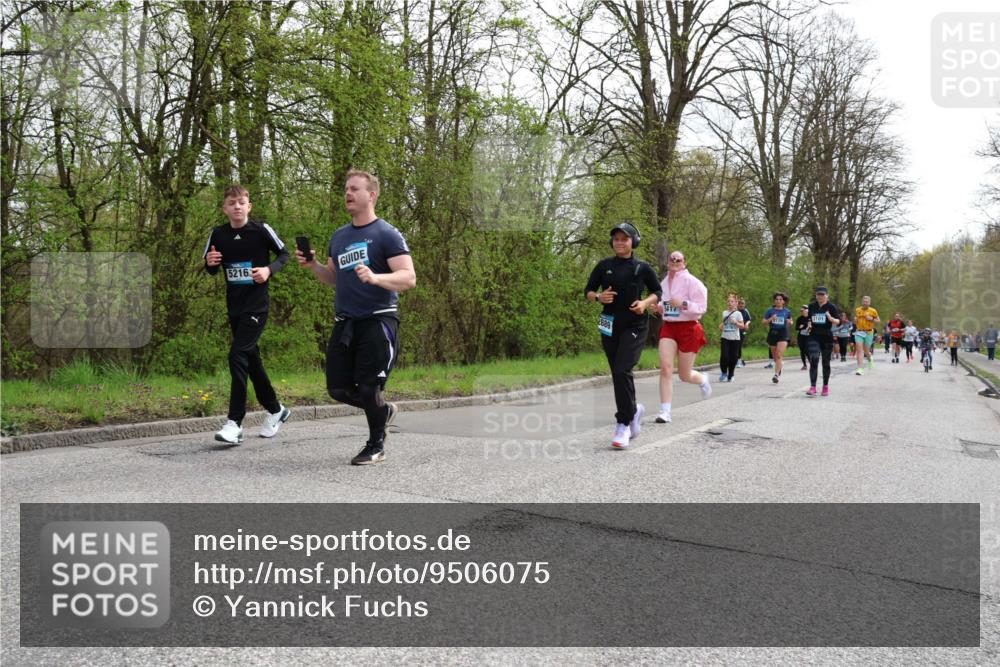 12.04.2026 - 45. Internationalen Wilhelmsburger Insellauf Yannick Fuchs http://msf.ph/oto/9506075 12.04.2026 12:59:22 Laufen 5216, 5417, 2129 meine-sportfotos.de