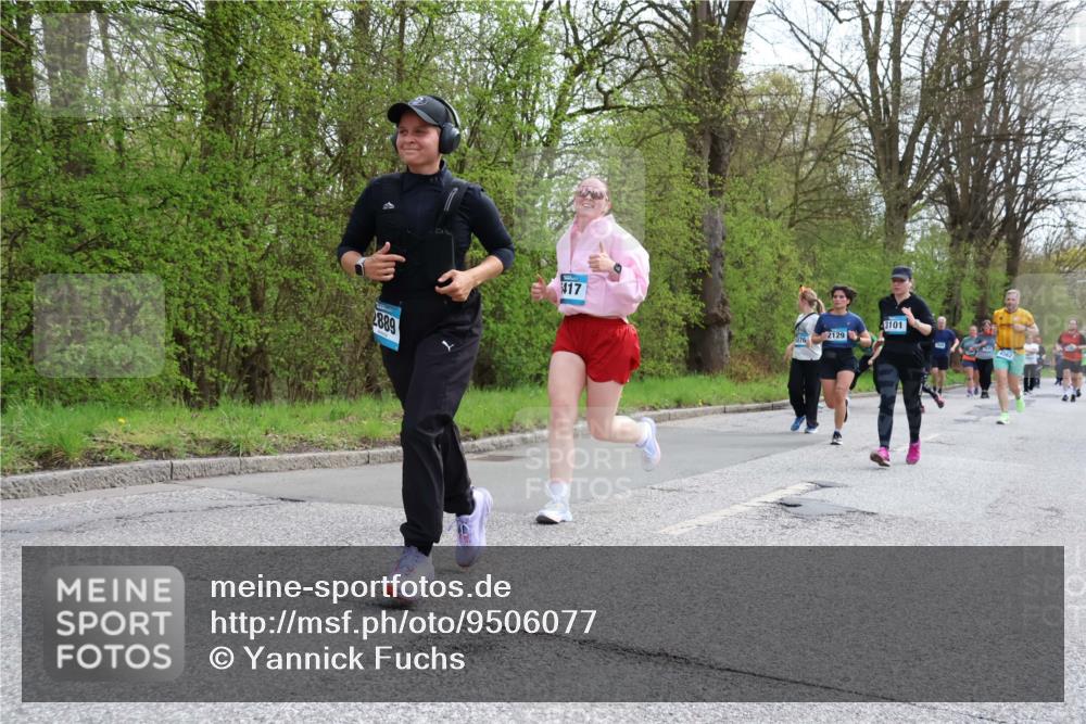 12.04.2026 - 45. Internationalen Wilhelmsburger Insellauf Yannick Fuchs http://msf.ph/oto/9506077 12.04.2026 12:59:23 Laufen 889, 417, 2129, 3101, 4562 meine-sportfotos.de