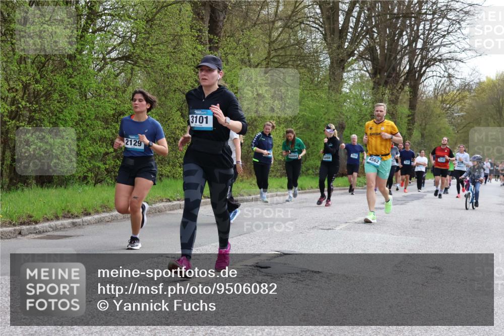 12.04.2026 - 45. Internationalen Wilhelmsburger Insellauf Yannick Fuchs http://msf.ph/oto/9506082 12.04.2026 12:59:24 Laufen 2129, 3101, 2046, 4562, 3243 meine-sportfotos.de