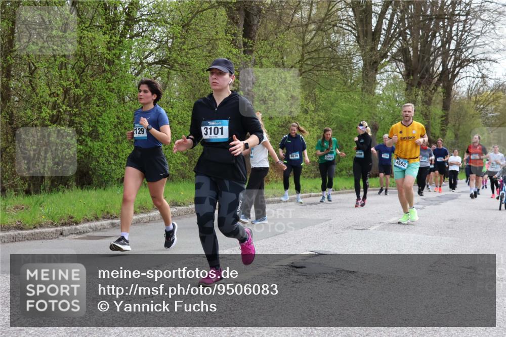 12.04.2026 - 45. Internationalen Wilhelmsburger Insellauf Yannick Fuchs http://msf.ph/oto/9506083 12.04.2026 12:59:25 Laufen 2129, 3101, 4676, 2046, 4562 meine-sportfotos.de