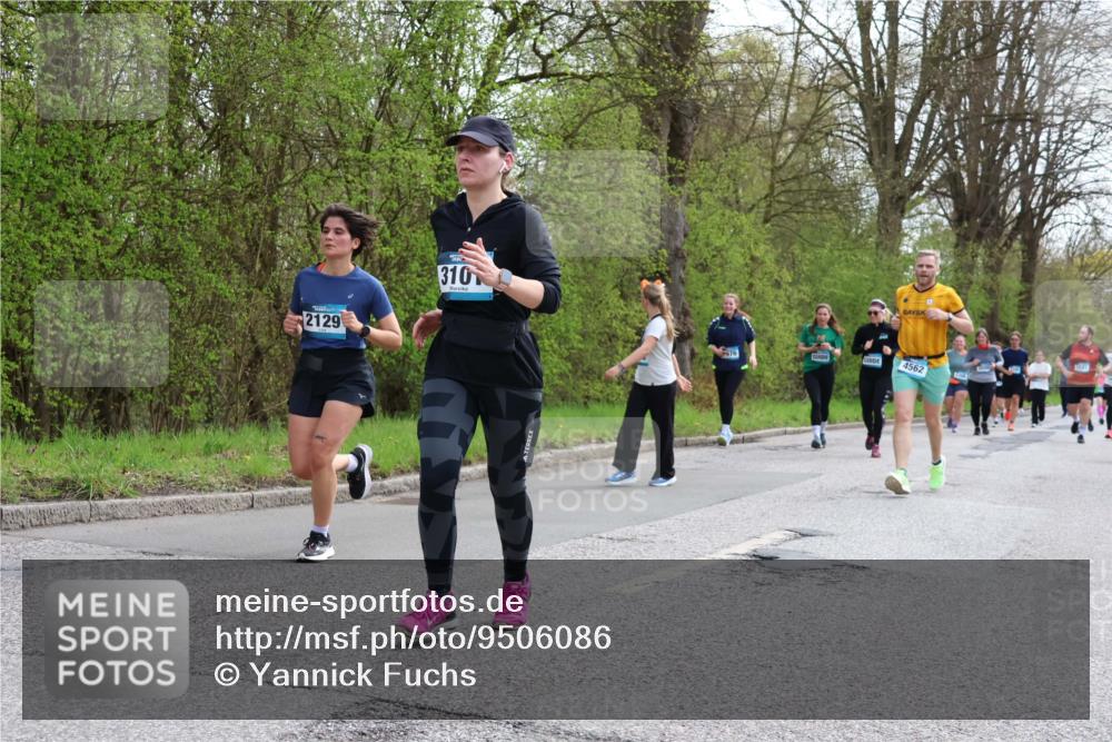 12.04.2026 - 45. Internationalen Wilhelmsburger Insellauf Yannick Fuchs http://msf.ph/oto/9506086 12.04.2026 12:59:25 Laufen 2129, 310, 4562, 1243 meine-sportfotos.de