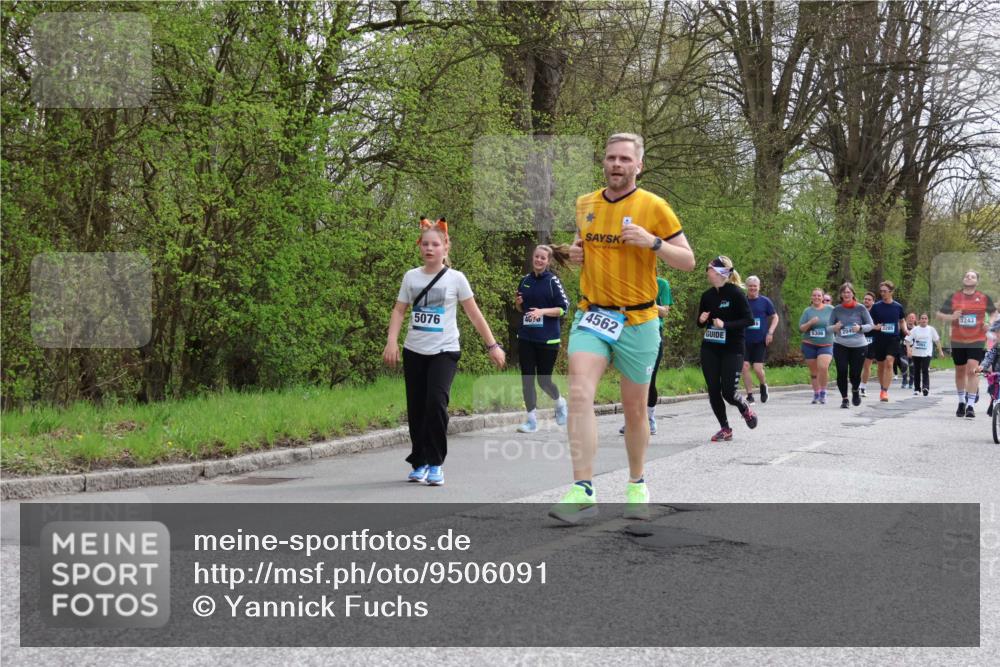 12.04.2026 - 45. Internationalen Wilhelmsburger Insellauf Yannick Fuchs http://msf.ph/oto/9506091 12.04.2026 12:59:26 Laufen 5076, 46, 4562, 5306, 2045, 3285, 3243 meine-sportfotos.de