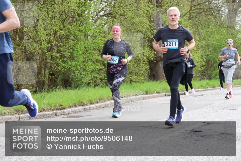 12.04.2026 - 45. Internationalen Wilhelmsburger Insellauf Yannick Fuchs http://msf.ph/oto/9506148 12.04.2026 12:59:40 Laufen 4967, 3211, 5246, 200 meine-sportfotos.de