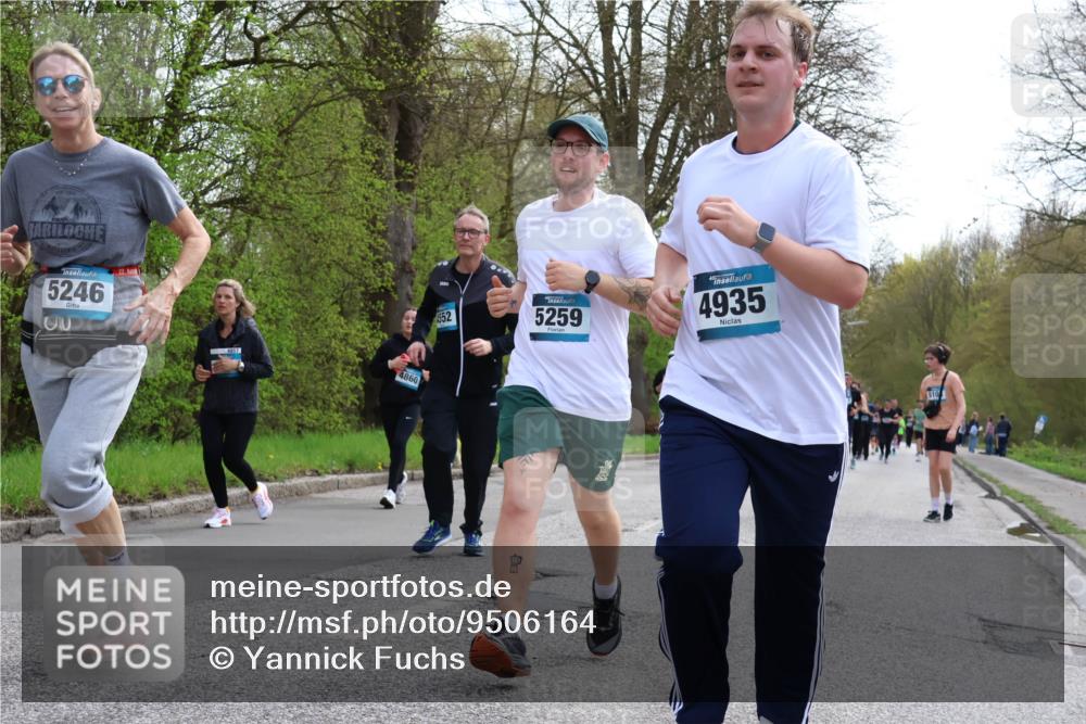 12.04.2026 - 45. Internationalen Wilhelmsburger Insellauf Yannick Fuchs http://msf.ph/oto/9506164 12.04.2026 12:59:43 Laufen 5246, 20, 22, 4860, 552, 5259, 4935, 510 meine-sportfotos.de