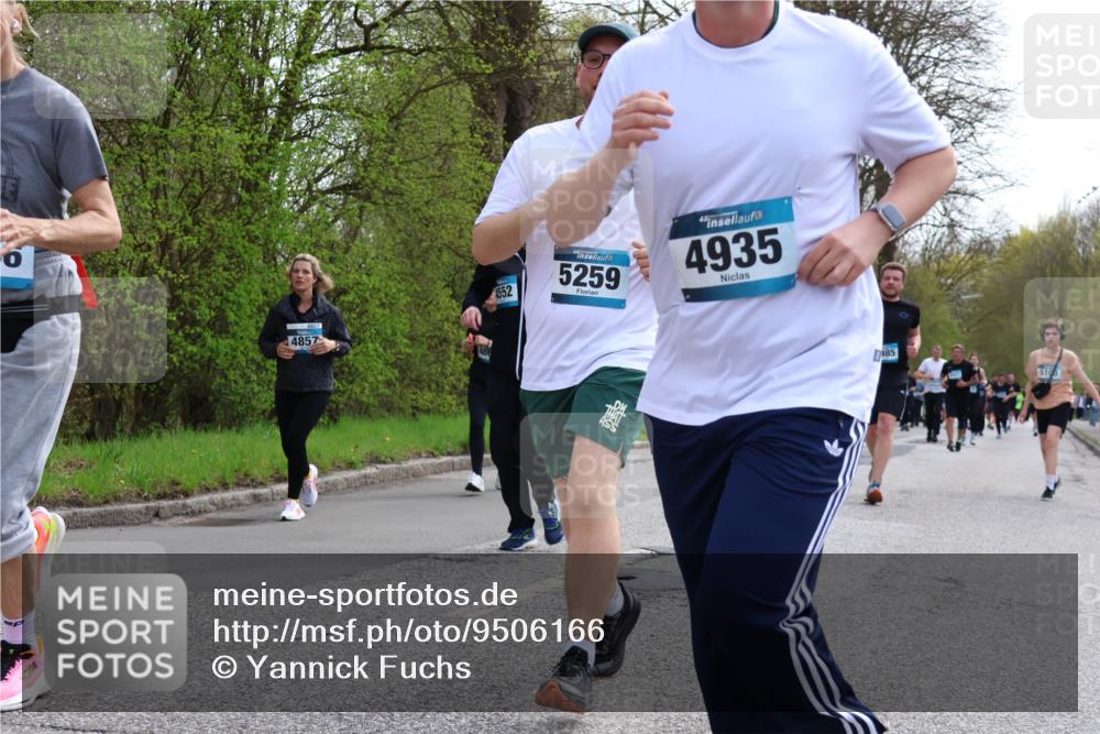 12.04.2026 - 45. Internationalen Wilhelmsburger Insellauf Yannick Fuchs http://msf.ph/oto/9506166 12.04.2026 12:59:44 Laufen 4857, 4552, 45, 5259, 4, 4935, 85 meine-sportfotos.de
