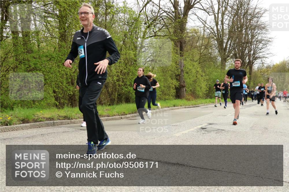 12.04.2026 - 45. Internationalen Wilhelmsburger Insellauf Yannick Fuchs http://msf.ph/oto/9506171 12.04.2026 12:59:45 Laufen 4860, 4985 meine-sportfotos.de