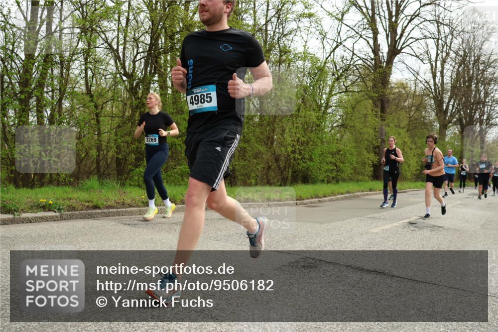 12.04.2026 - 45. Internationalen Wilhelmsburger Insellauf Yannick Fuchs http://msf.ph/oto/9506182 12.04.2026 12:59:47 Laufen 3269, 4985 meine-sportfotos.de