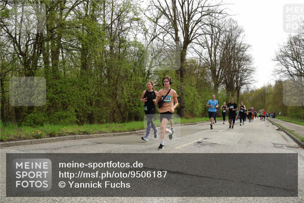 12.04.2026 - 45. Internationalen Wilhelmsburger Insellauf Yannick Fuchs http://msf.ph/oto/9506187 12.04.2026 12:59:48 Laufen 103, 4427 meine-sportfotos.de