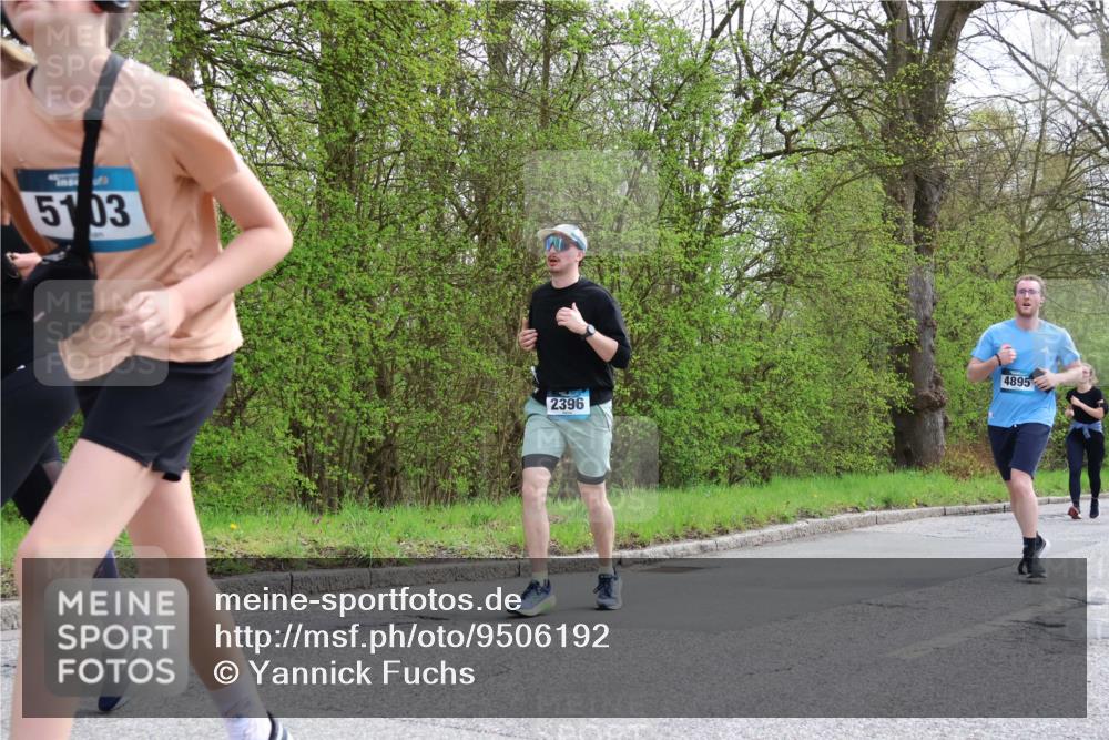 12.04.2026 - 45. Internationalen Wilhelmsburger Insellauf Yannick Fuchs http://msf.ph/oto/9506192 12.04.2026 12:59:50 Laufen 5103, 4895, 2396 meine-sportfotos.de