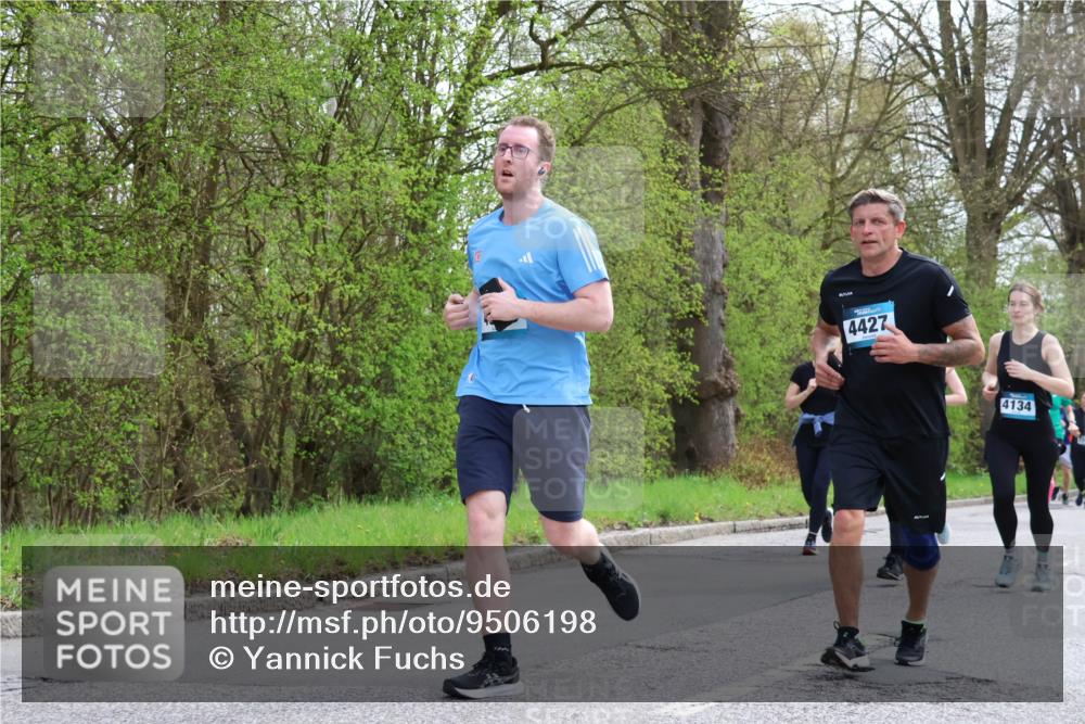 12.04.2026 - 45. Internationalen Wilhelmsburger Insellauf Yannick Fuchs http://msf.ph/oto/9506198 12.04.2026 12:59:51 Laufen 4427, 4134 meine-sportfotos.de