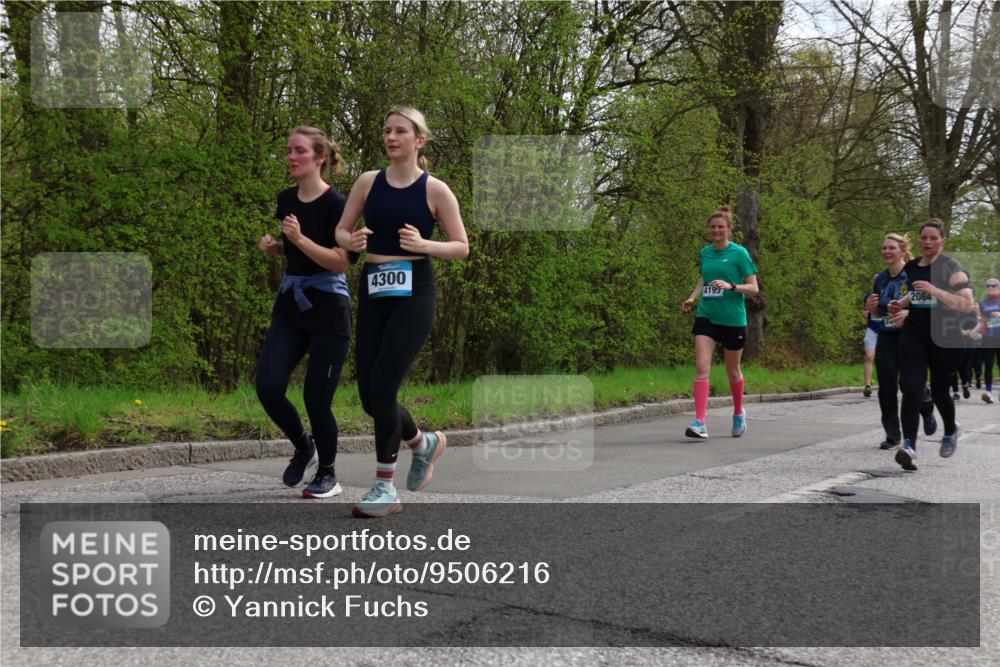 12.04.2026 - 45. Internationalen Wilhelmsburger Insellauf Yannick Fuchs http://msf.ph/oto/9506216 12.04.2026 12:59:55 Laufen 4300, 4199, 2084 meine-sportfotos.de
