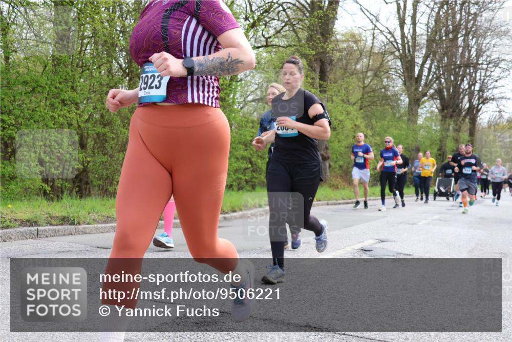12.04.2026 - 45. Internationalen Wilhelmsburger Insellauf Yannick Fuchs http://msf.ph/oto/9506221 12.04.2026 12:59:57 Laufen 2923, 200 meine-sportfotos.de