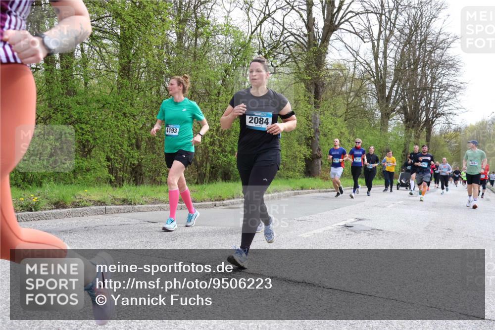 12.04.2026 - 45. Internationalen Wilhelmsburger Insellauf Yannick Fuchs http://msf.ph/oto/9506223 12.04.2026 12:59:57 Laufen 4193, 2084, 2825, 2827, 3654, 2844 meine-sportfotos.de