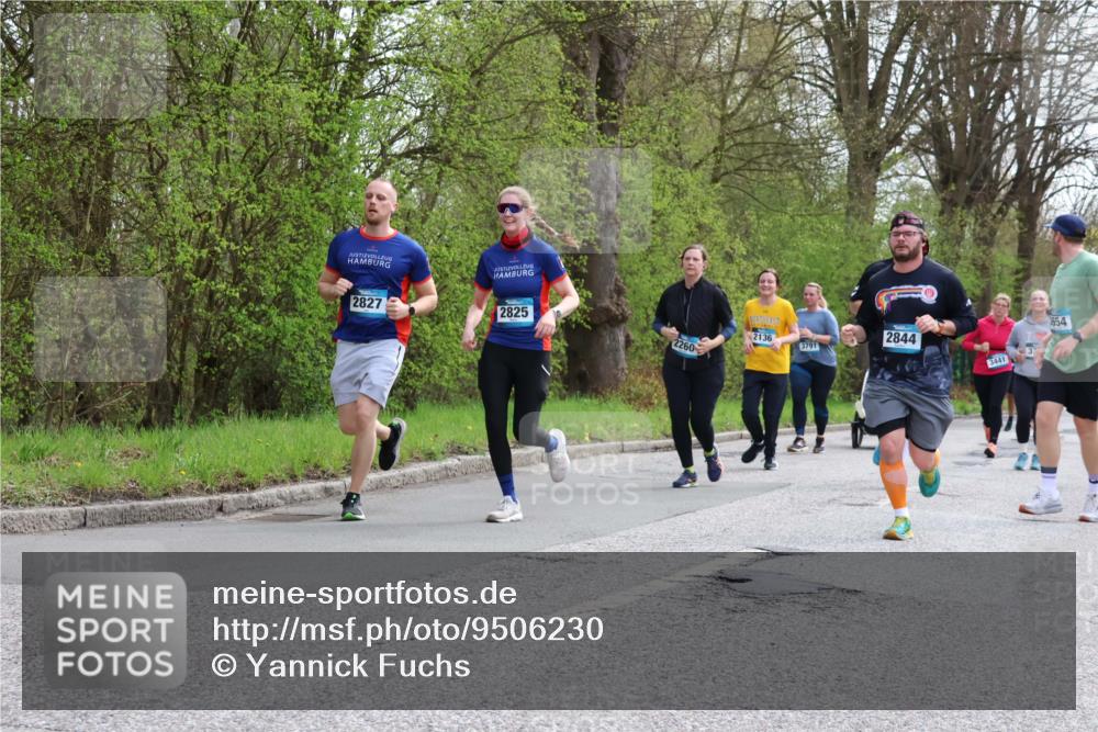 12.04.2026 - 45. Internationalen Wilhelmsburger Insellauf Yannick Fuchs http://msf.ph/oto/9506230 12.04.2026 12:59:59 Laufen 2825, 2827, 2260, 2136, 3791, 2844, 3441, 3654 meine-sportfotos.de