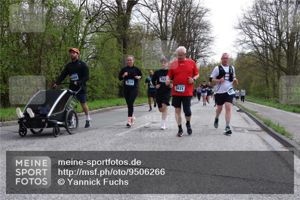 12.04.2026 - 45. Internationalen Wilhelmsburger Insellauf Yannick Fuchs http://msf.ph/oto/9506266 12.04.2026 13:00:05 Laufen 2519, 4328, 393, 5631, 4916 meine-sportfotos.de
