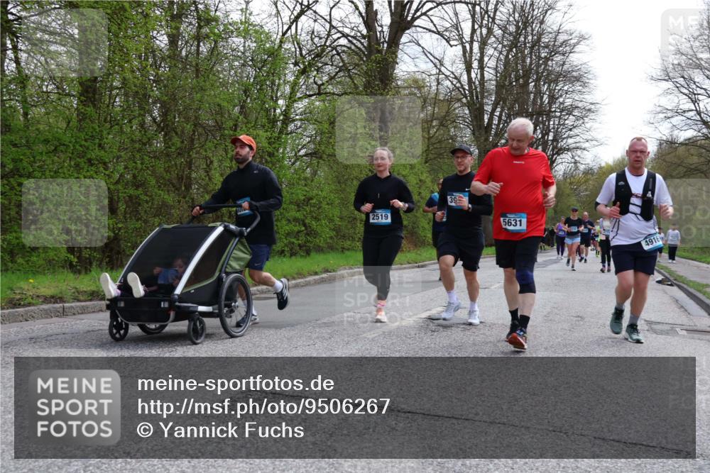 12.04.2026 - 45. Internationalen Wilhelmsburger Insellauf Yannick Fuchs http://msf.ph/oto/9506267 12.04.2026 13:00:06 Laufen 2519, 39, 5631, 4916 meine-sportfotos.de