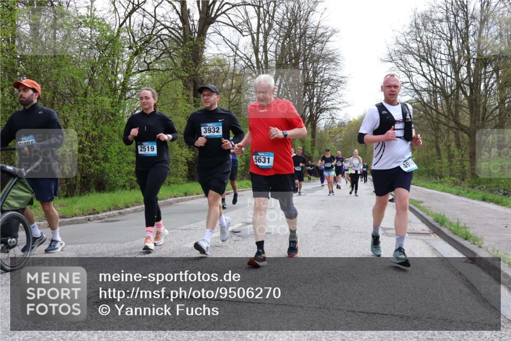 12.04.2026 - 45. Internationalen Wilhelmsburger Insellauf Yannick Fuchs http://msf.ph/oto/9506270 12.04.2026 13:00:06 Laufen 2519, 3932, 5631, 5282, 4916 meine-sportfotos.de