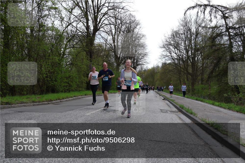 12.04.2026 - 45. Internationalen Wilhelmsburger Insellauf Yannick Fuchs http://msf.ph/oto/9506298 12.04.2026 13:00:12 Laufen 2560, 4664, 4771, 480 meine-sportfotos.de