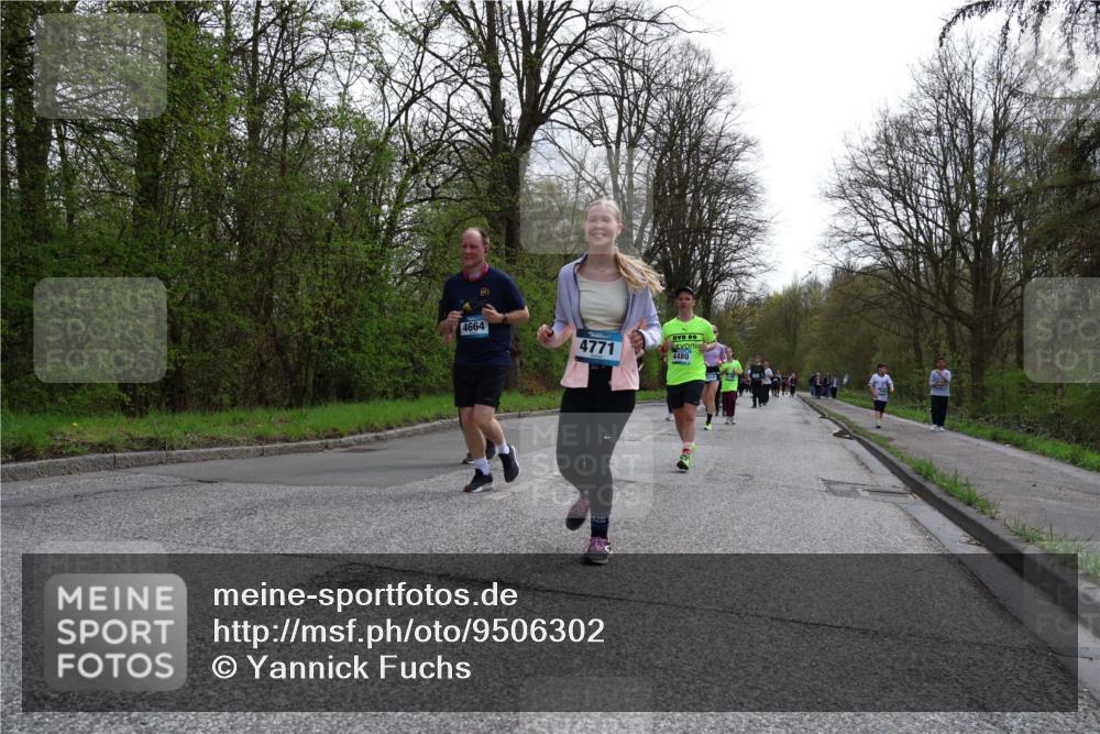 12.04.2026 - 45. Internationalen Wilhelmsburger Insellauf Yannick Fuchs http://msf.ph/oto/9506302 12.04.2026 13:00:13 Laufen 4664, 4771, 09, 4480 meine-sportfotos.de