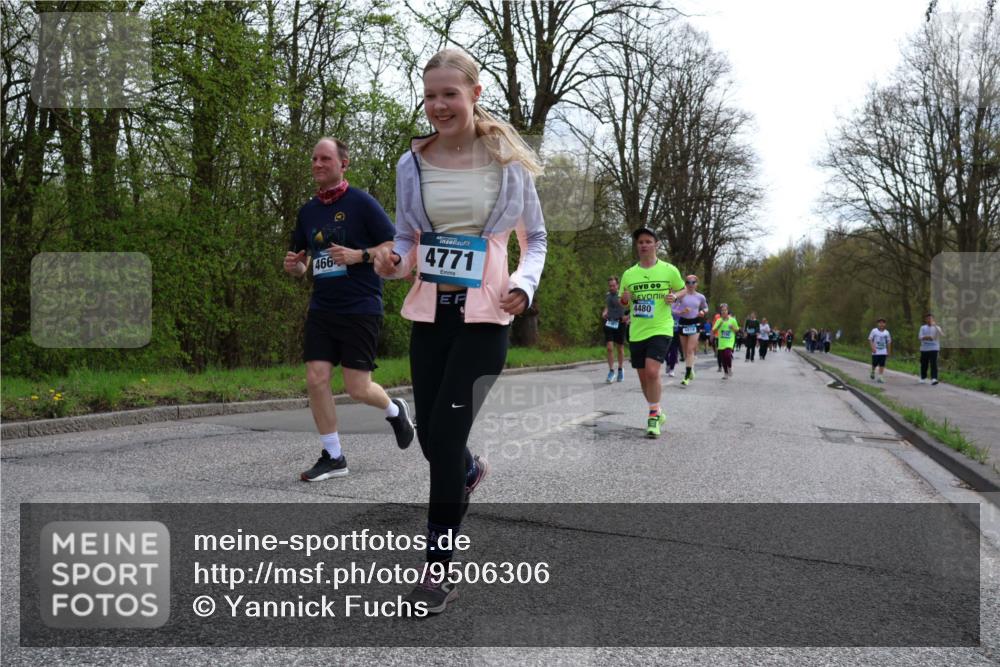 12.04.2026 - 45. Internationalen Wilhelmsburger Insellauf Yannick Fuchs http://msf.ph/oto/9506306 12.04.2026 13:00:13 Laufen 466, 4771, 09, 4480 meine-sportfotos.de