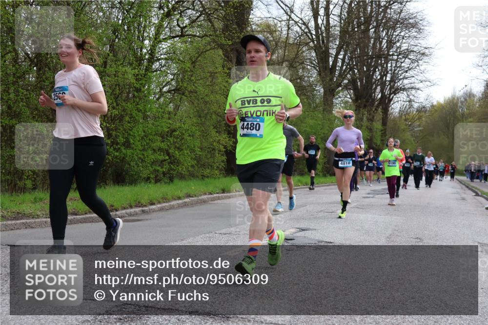 12.04.2026 - 45. Internationalen Wilhelmsburger Insellauf Yannick Fuchs http://msf.ph/oto/9506309 12.04.2026 13:00:14 Laufen 25, 09, 4480, 5402, 4810, 5190 meine-sportfotos.de