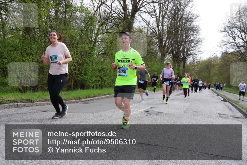 12.04.2026 - 45. Internationalen Wilhelmsburger Insellauf Yannick Fuchs http://msf.ph/oto/9506310 12.04.2026 13:00:14 Laufen 2560, 09, 4480, 2461, 4810 meine-sportfotos.de