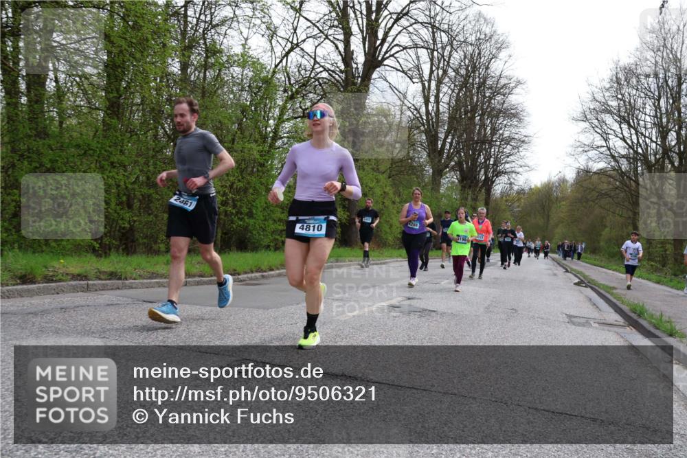 12.04.2026 - 45. Internationalen Wilhelmsburger Insellauf Yannick Fuchs http://msf.ph/oto/9506321 12.04.2026 13:00:17 Laufen 2461, 4288, 190, 4810 meine-sportfotos.de