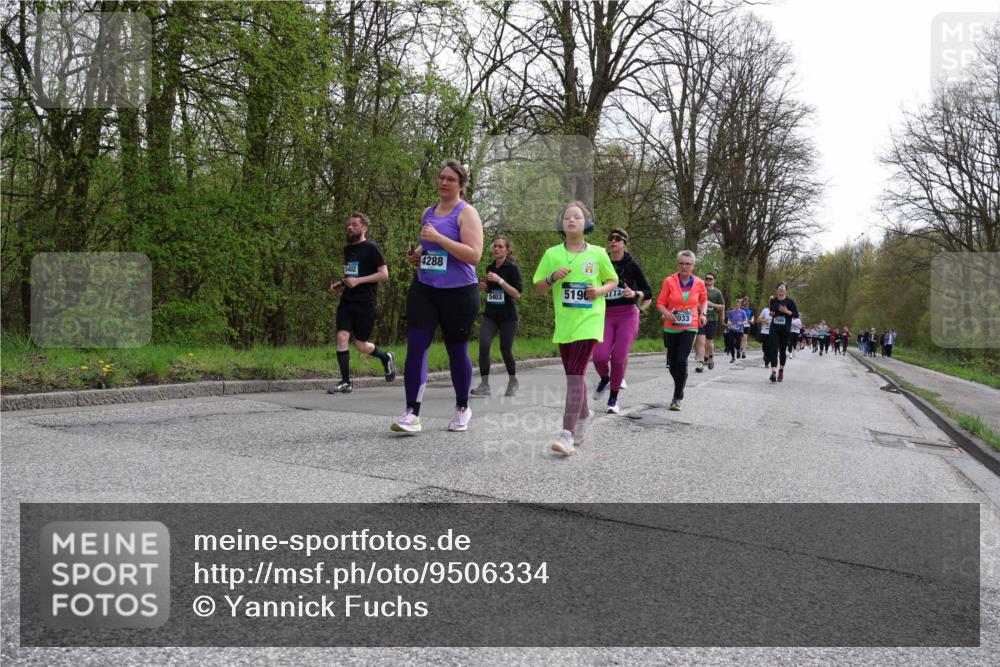 12.04.2026 - 45. Internationalen Wilhelmsburger Insellauf Yannick Fuchs http://msf.ph/oto/9506334 12.04.2026 13:00:19 Laufen 5402, 4288, 5403, 5190, 5772, 033 meine-sportfotos.de
