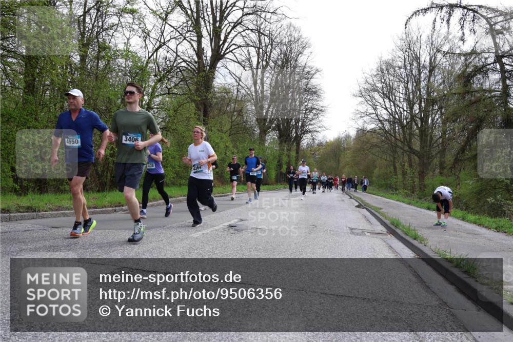 12.04.2026 - 45. Internationalen Wilhelmsburger Insellauf Yannick Fuchs http://msf.ph/oto/9506356 12.04.2026 13:00:24 Laufen 4550, 3406, 6138, 4364 meine-sportfotos.de