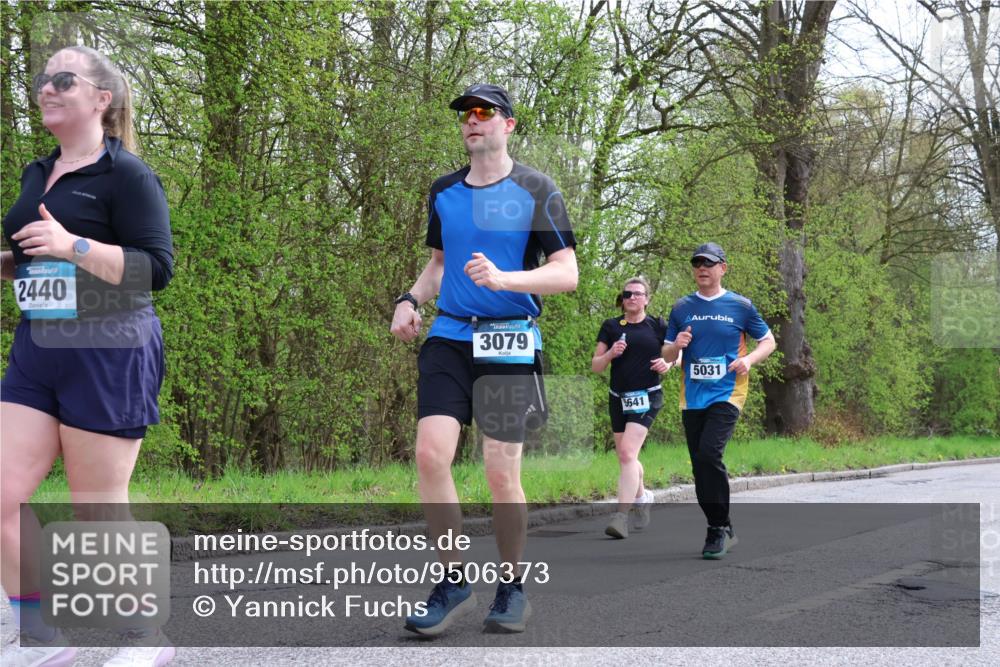 12.04.2026 - 45. Internationalen Wilhelmsburger Insellauf Yannick Fuchs http://msf.ph/oto/9506373 12.04.2026 13:00:27 Laufen 2440, 3079, 5641, 5031 meine-sportfotos.de