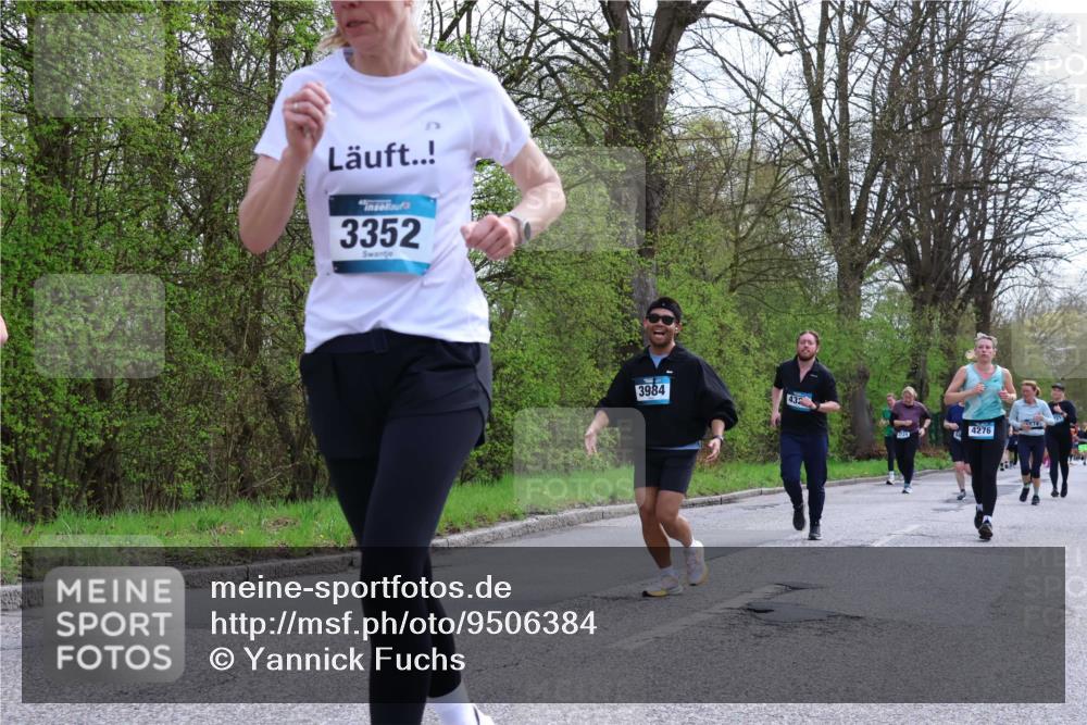 12.04.2026 - 45. Internationalen Wilhelmsburger Insellauf Yannick Fuchs http://msf.ph/oto/9506384 12.04.2026 13:00:30 Laufen 3352, 3984, 432, 4276 meine-sportfotos.de