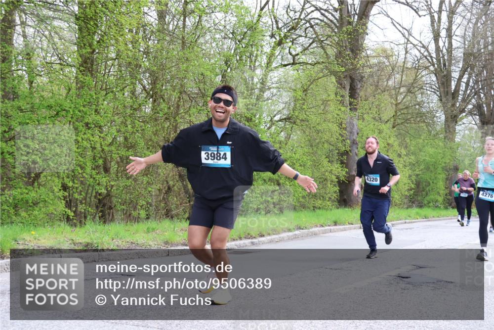 12.04.2026 - 45. Internationalen Wilhelmsburger Insellauf Yannick Fuchs http://msf.ph/oto/9506389 12.04.2026 13:00:31 Laufen 3984, 4320, 3729, 4276 meine-sportfotos.de