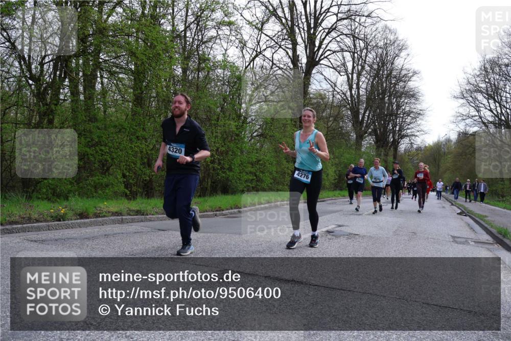 12.04.2026 - 45. Internationalen Wilhelmsburger Insellauf Yannick Fuchs http://msf.ph/oto/9506400 12.04.2026 13:00:33 Laufen 4320, 4276, 5674, 4720 meine-sportfotos.de