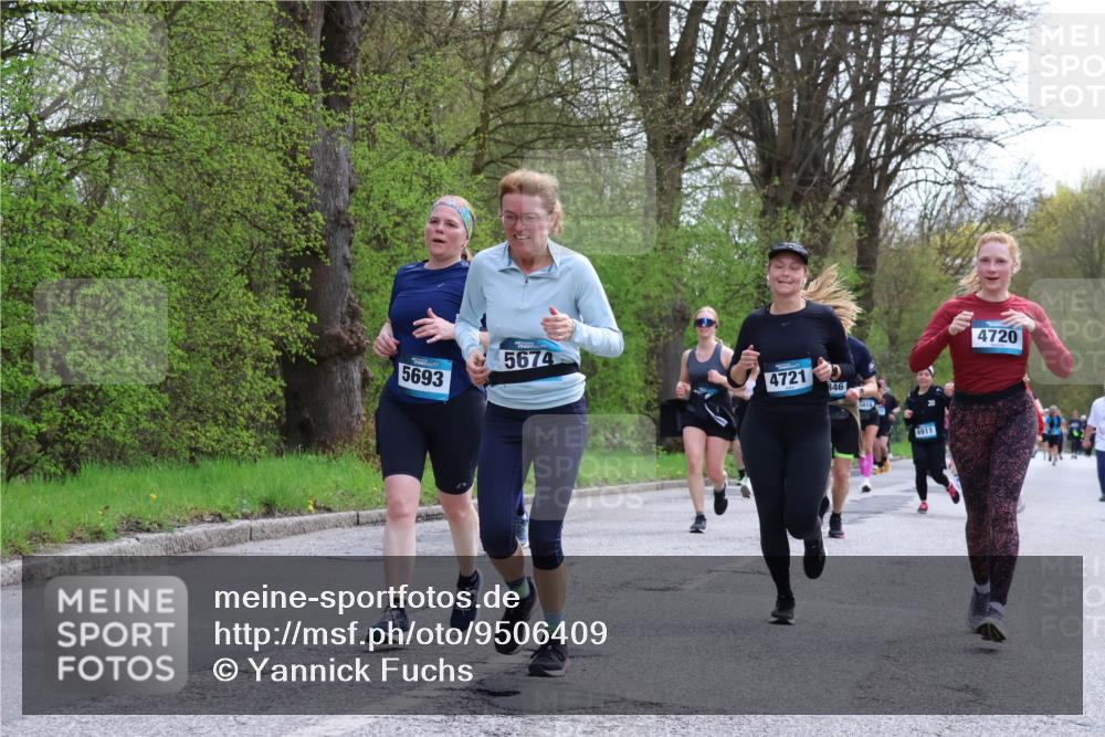 12.04.2026 - 45. Internationalen Wilhelmsburger Insellauf Yannick Fuchs http://msf.ph/oto/9506409 12.04.2026 13:00:35 Laufen 5693, 5674, 4721, 846, 4911, 4720 meine-sportfotos.de