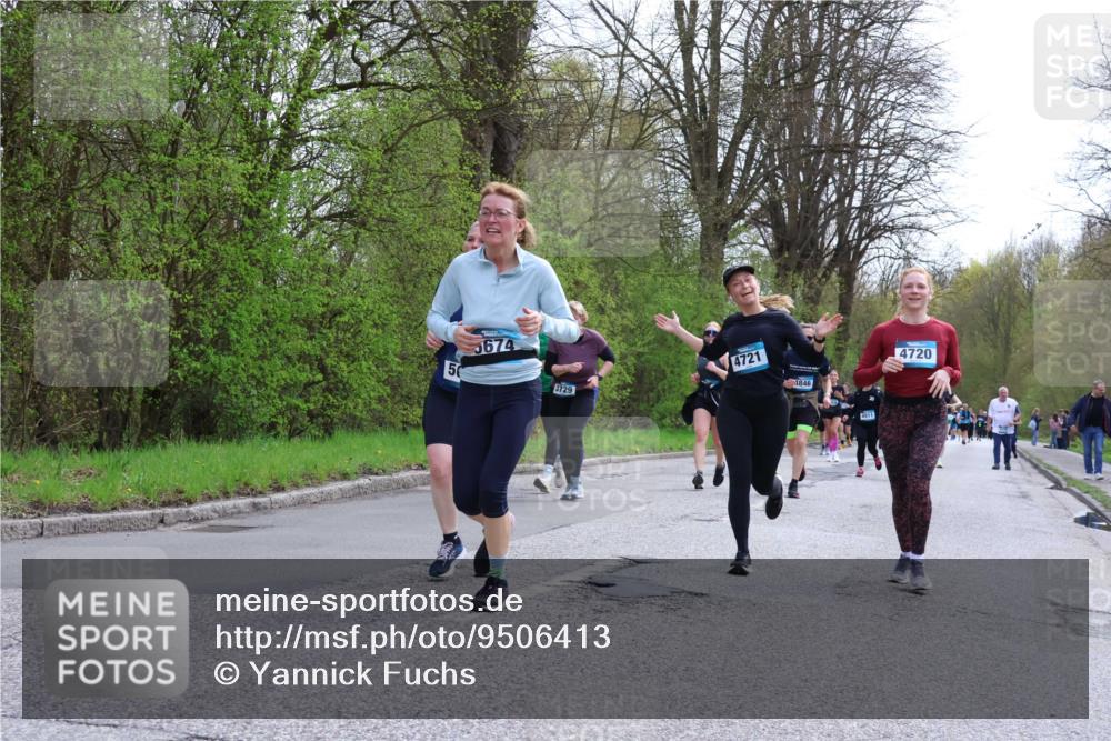 12.04.2026 - 45. Internationalen Wilhelmsburger Insellauf Yannick Fuchs http://msf.ph/oto/9506413 12.04.2026 13:00:35 Laufen 50, 674, 3729, 4721, 1846, 4911, 4720 meine-sportfotos.de